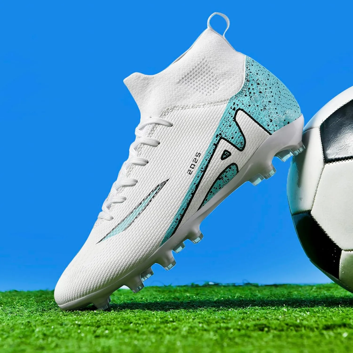 Boys' and Girls' Soccer Shoes TF Training Shoe Breathable, Anti Slip, Lightweight Sports Cleats for Boys and Girls' Football Suitable for Artificial Grass