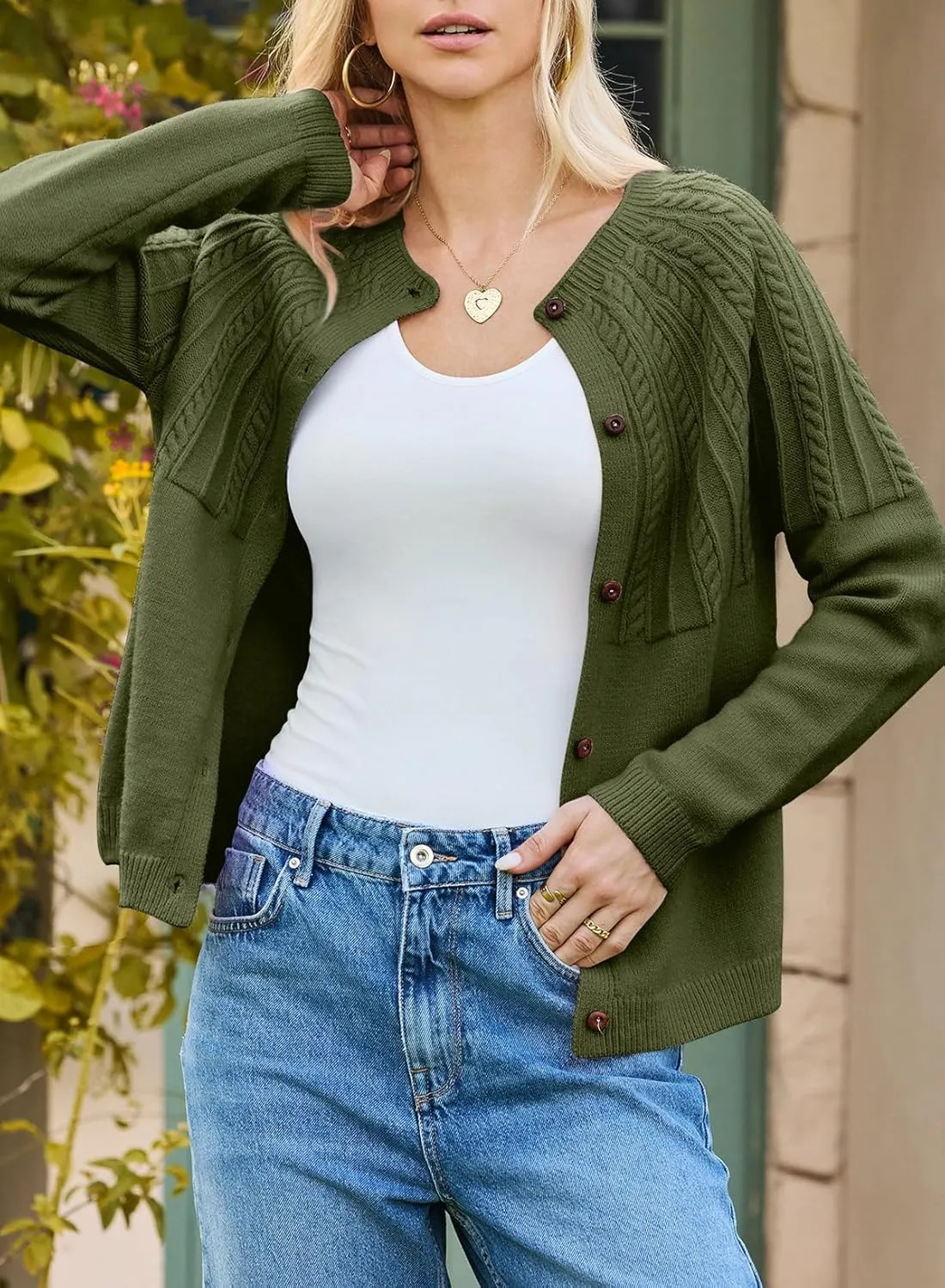 Dokotoo Cardigan Sweaters for Women 2024 Fall Outfits Long Sleeve Crochet Knit Sweaters