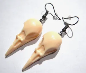 LIGHTWEIGHT BONE-COLORED BIRD SKULL EARRINGS raven pendants on hypoallergenic hooks