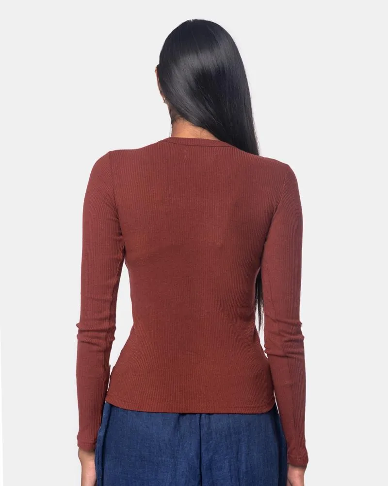 Long Sleeve Powder U-Neck Tee in Burgundy