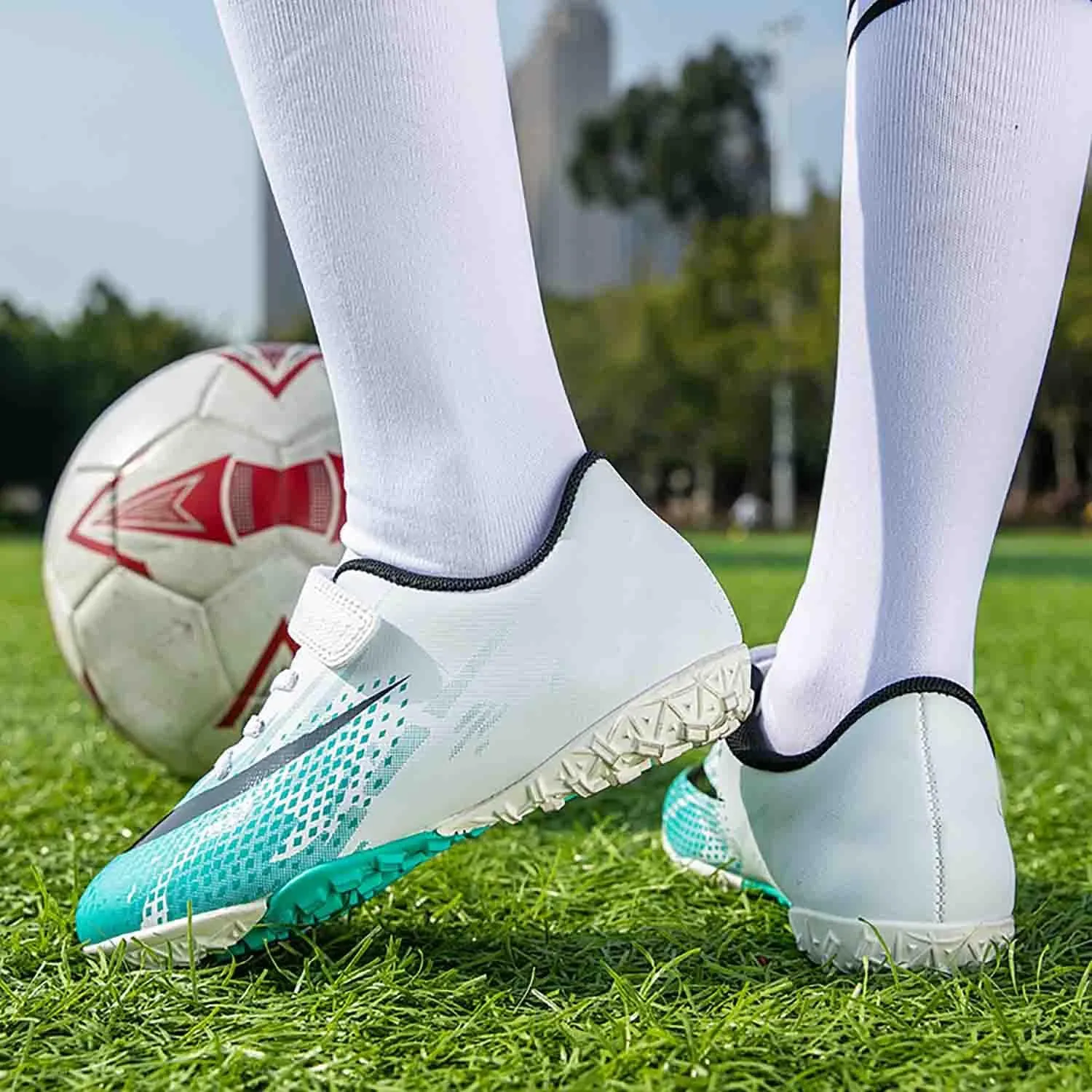 MEBAMY Football Shoes for Boys Girls Firm Ground Soccer Cleats Athletic Youth General Purpose Soccer Shoe Toddler Little Kid Big Kid