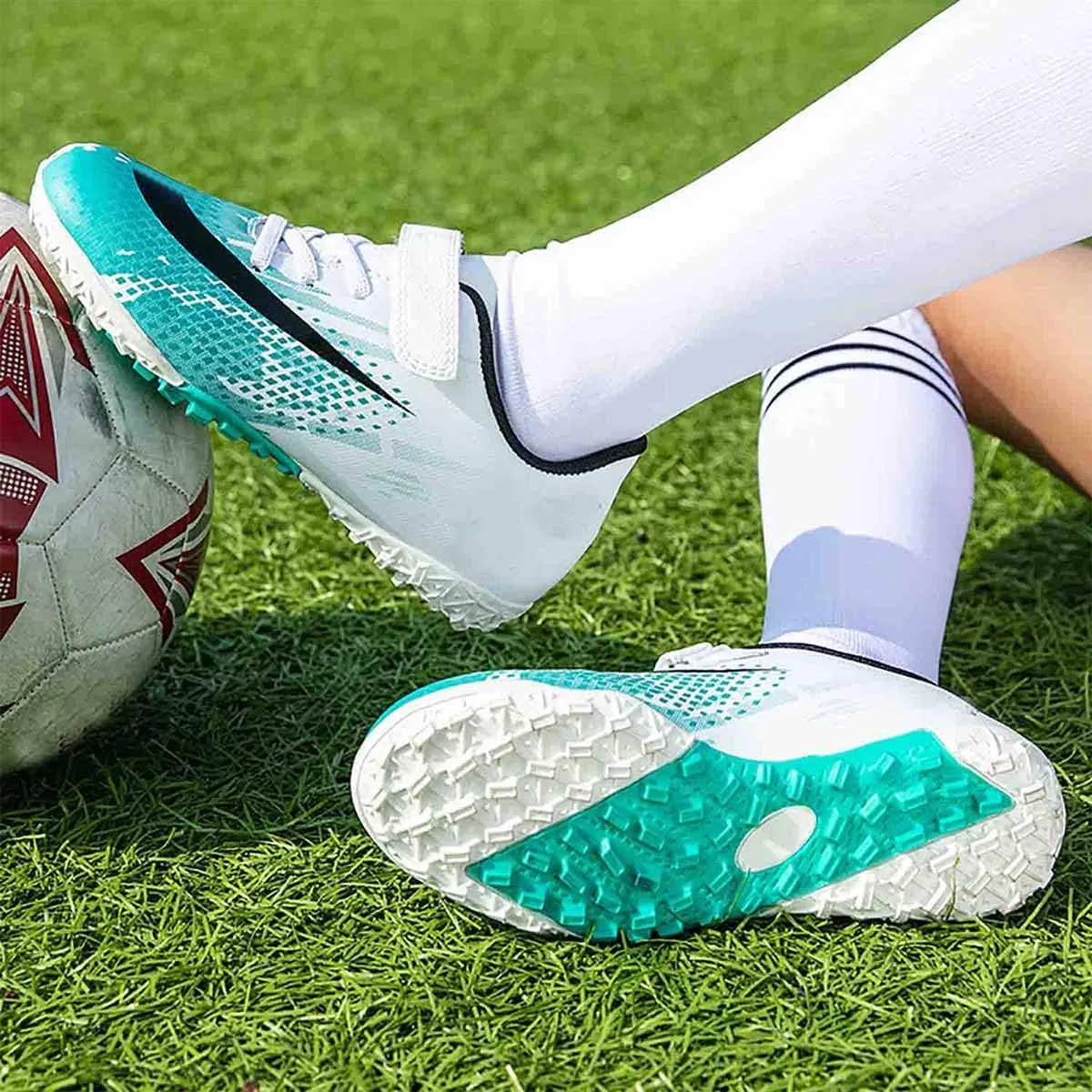 MEBAMY Football Shoes for Boys Girls Firm Ground Soccer Cleats Athletic Youth General Purpose Soccer Shoe Toddler Little Kid Big Kid