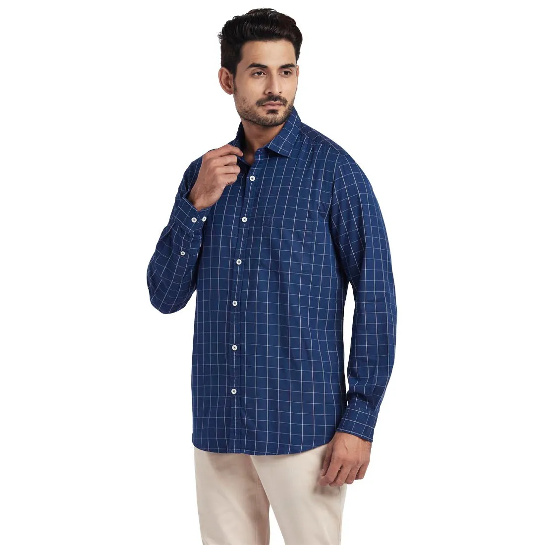 Men Navy Tailored Fit Checks Cotton Full Sleeve Shirts