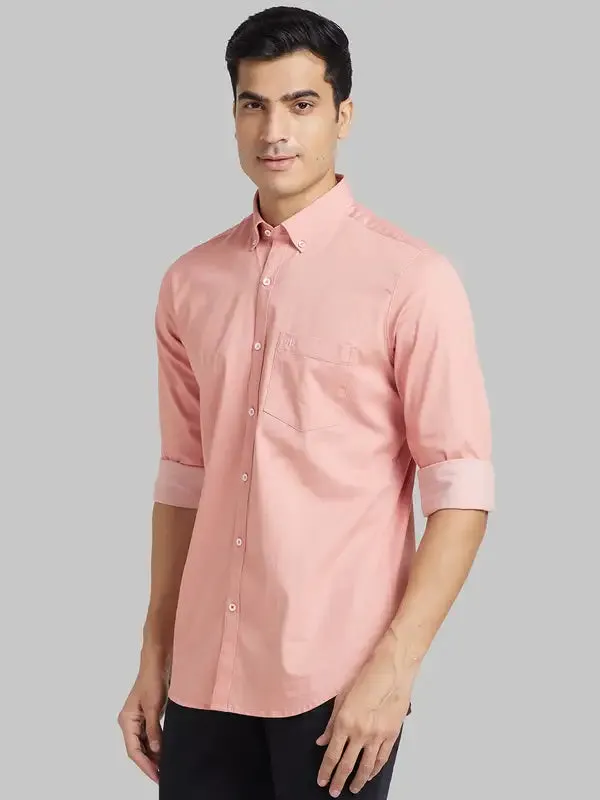Men Red Contemporary Fit Solid Cotton Shirts