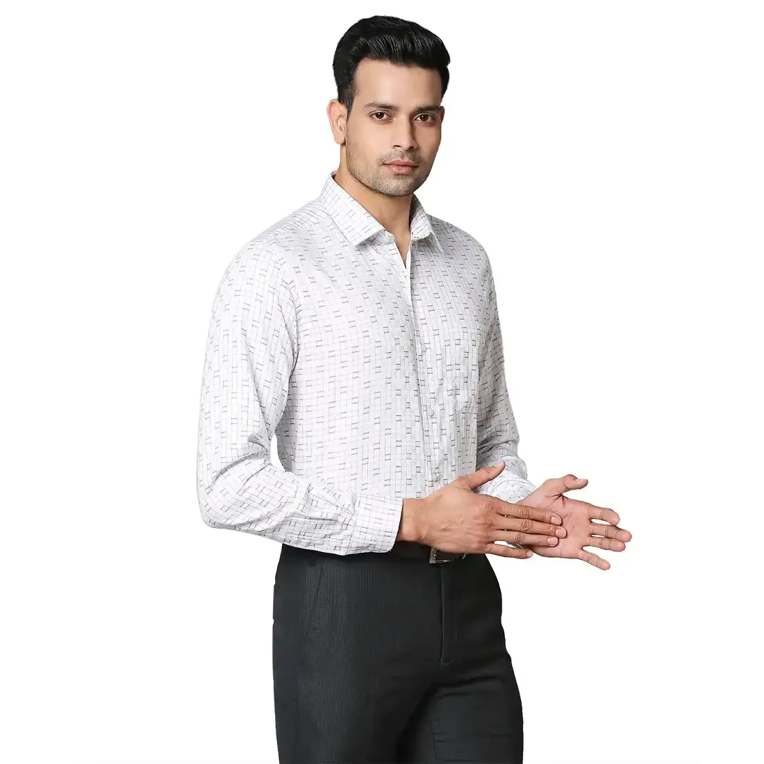Men White Contemporary Fit Checks Cotton Shirts