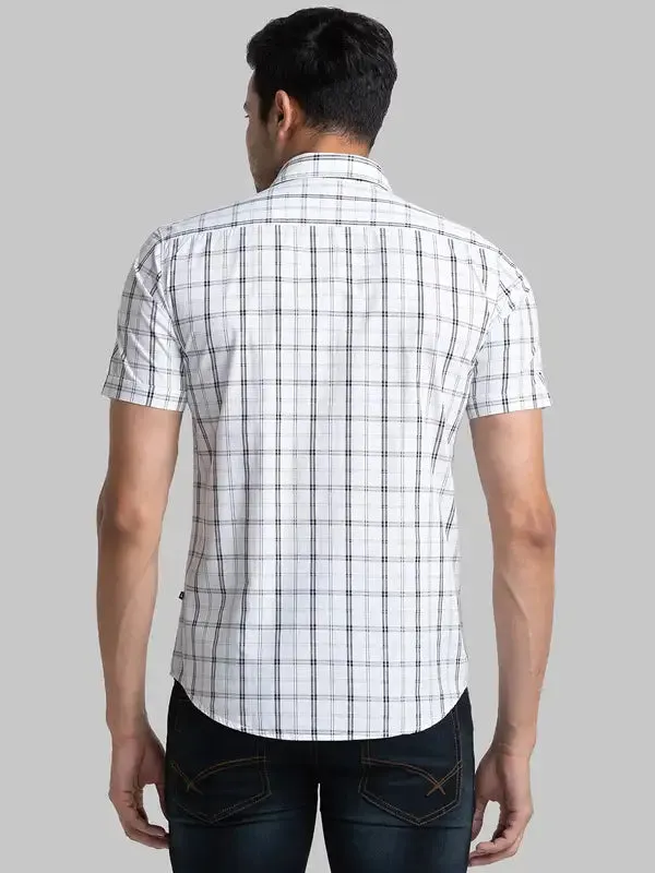 Men White Slim Fit Checks Cotton Half Sleeve Shirts