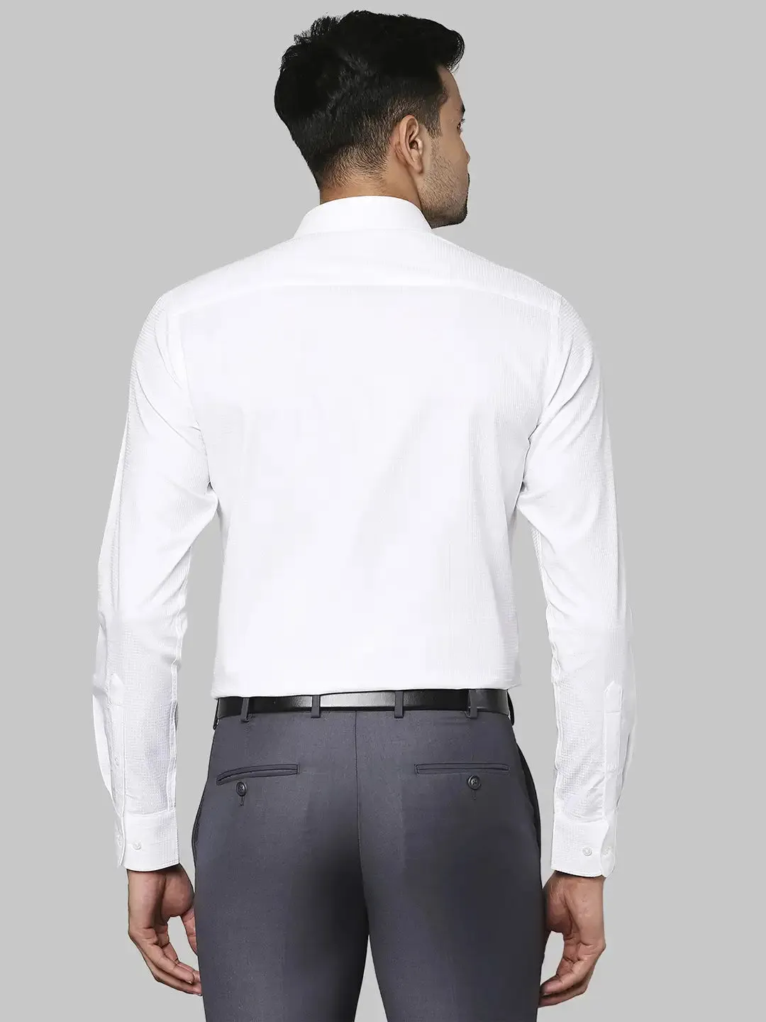 Men White Slim Fit Solid  Cotton   Shirts