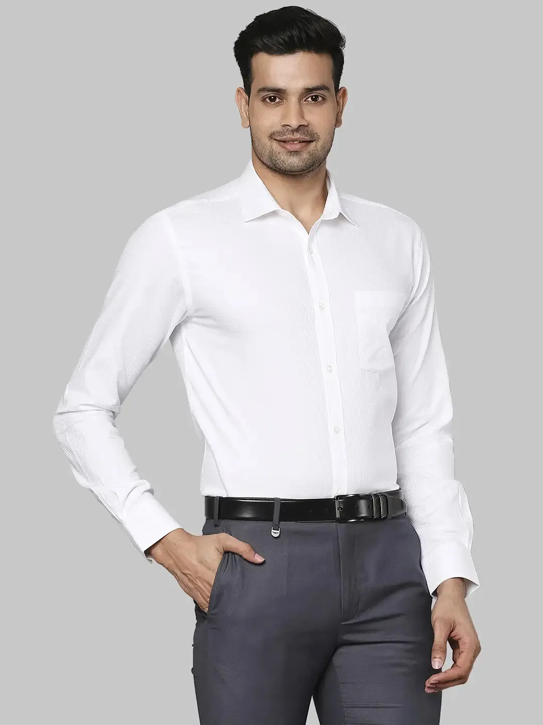 Men White Slim Fit Solid  Cotton   Shirts