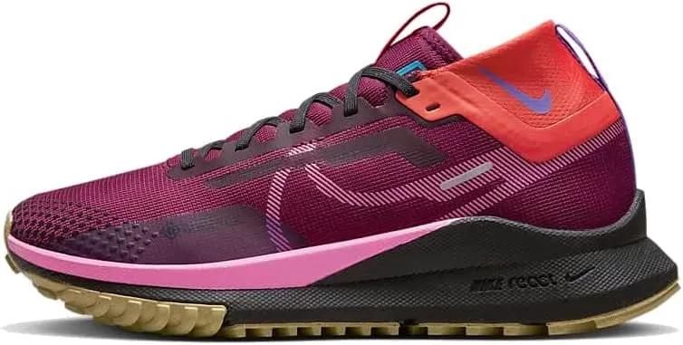 Nike Women's Low-Top Sneakers