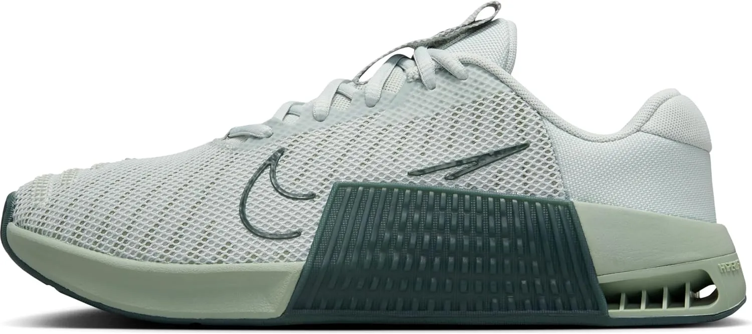 Nike Women's Low-top Sneakers