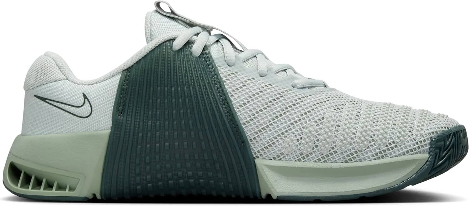 Nike Women's Low-top Sneakers