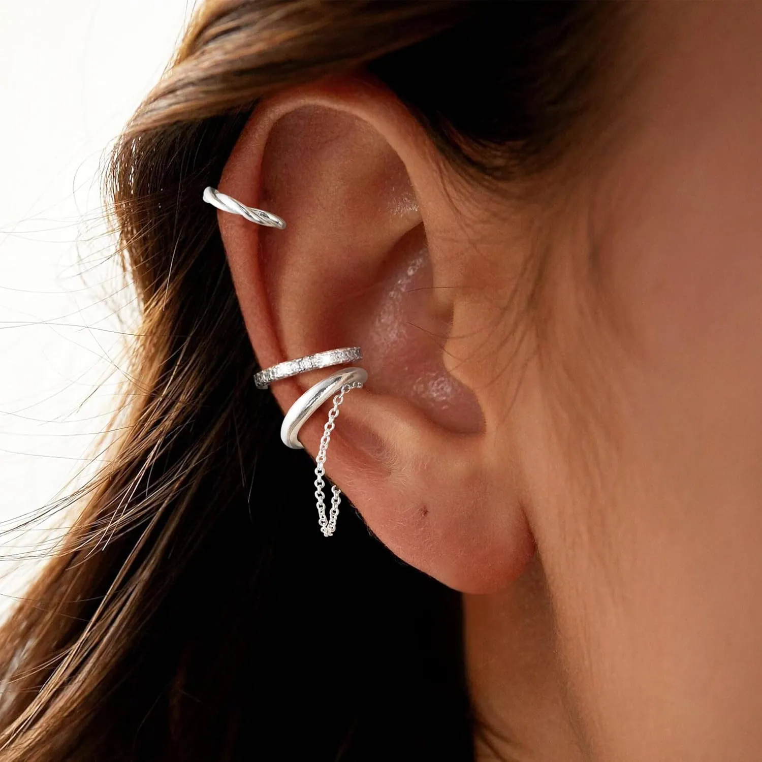 Silver Ear Cuffs Non Piercing Gold Ear Cuffs for Women Non Piercings Hypoallergenic Fake Ear Piercings Sparkle Clip On Earrings Bling Cartilage Earrings Ear Cuff Earrings for Women Dainty Earrings