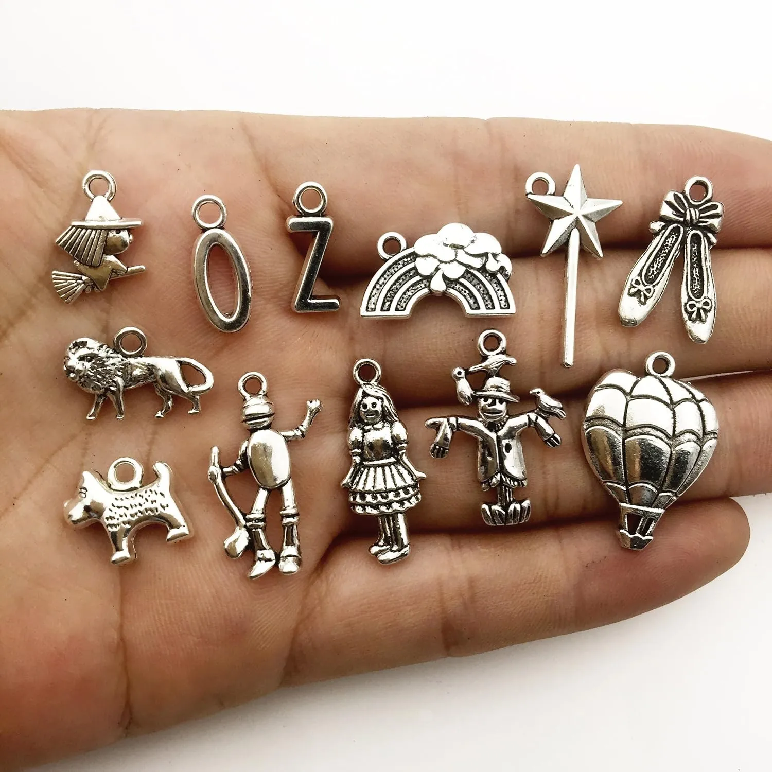 The Wizard of Oz Charms-100g (About 70-75pcs) Craft Supplies Mixed Pendants Beads Charms Pendants for Crafting, Jewelry Findings Making Accessory for DIY Necklace Bracelet (M038)