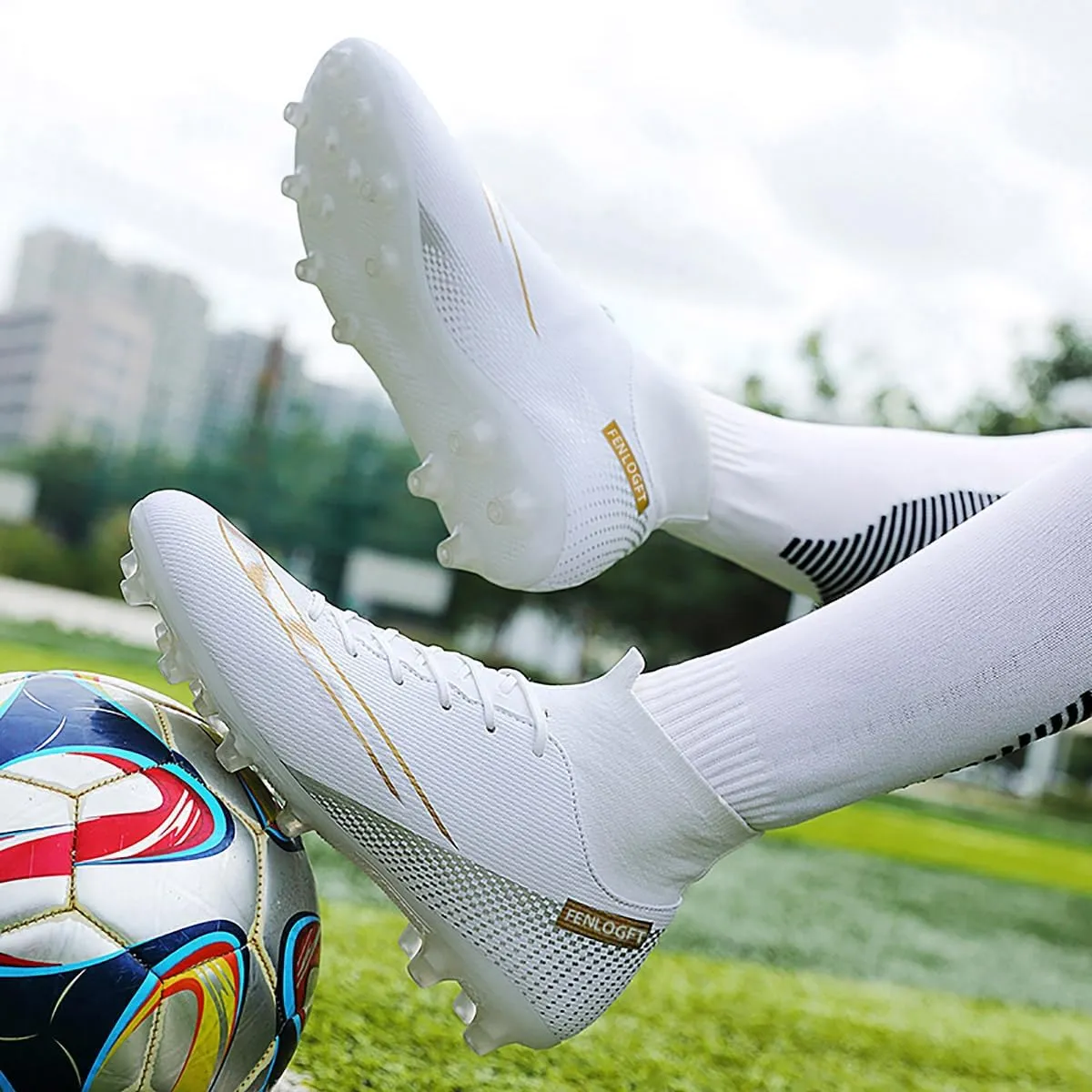 Unisex Sizes Leather Soccer Cleats with Lace-Up for Training Firm Ground & Turf - Men, Women, Boys & Girls American Football Shoes Boot