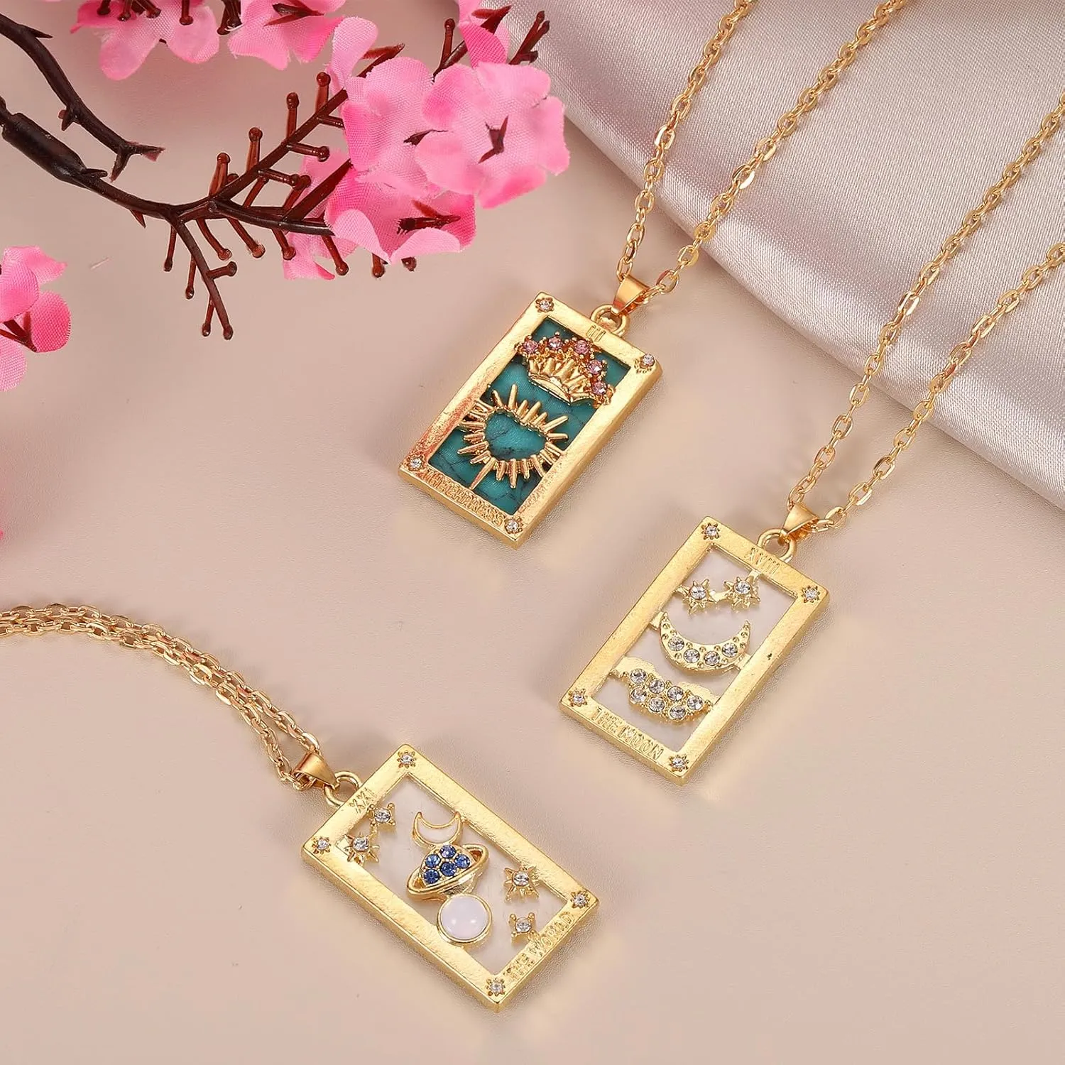 uxcell Tarot Card Necklace, Alloy Tarot Crown Heart Necklaces
