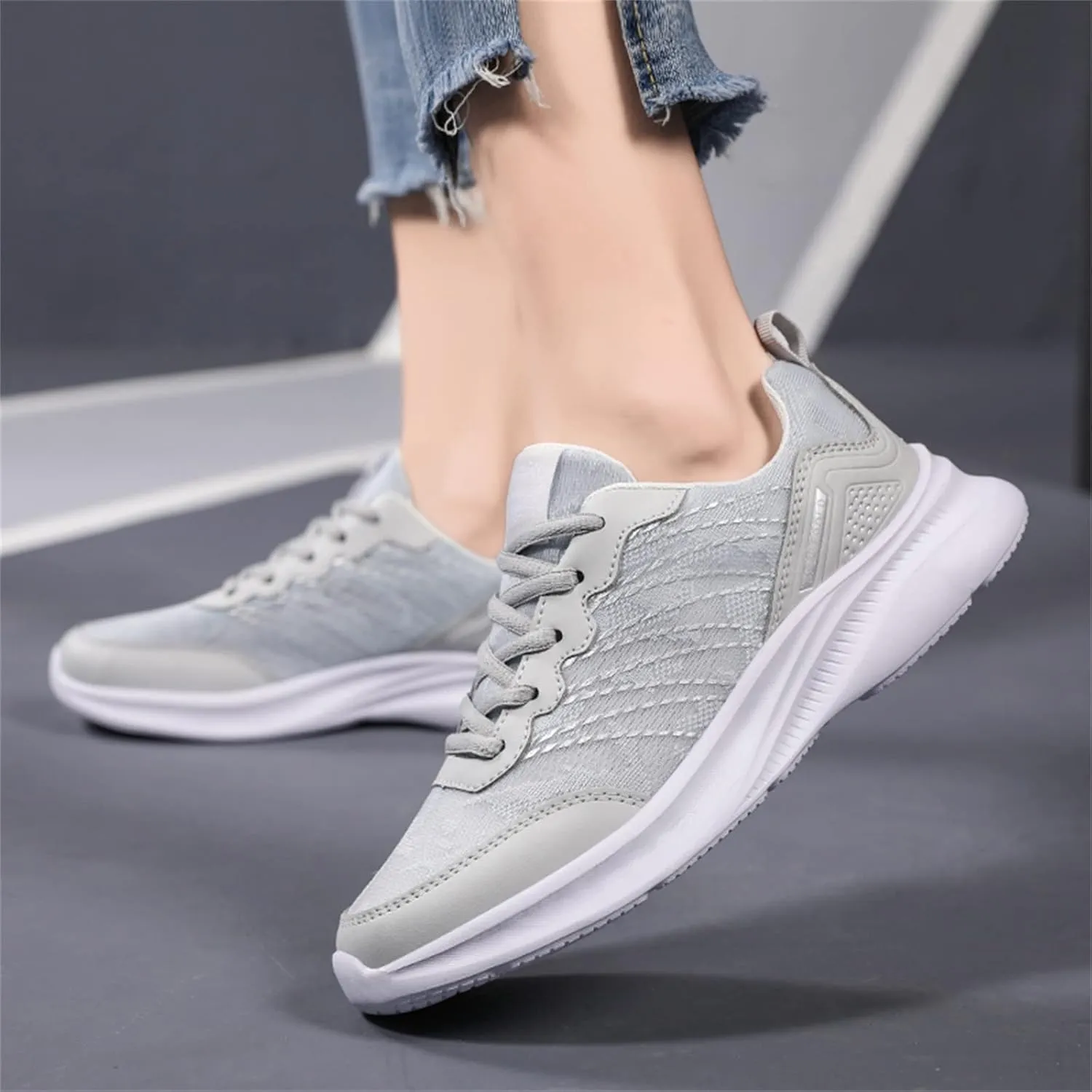 Women Sneakers Fashion Comfortable Soft Bottom Flat Bottom Casual Outdoor Sports Shoes New Pattern Summer Mesh Breathable Shoes