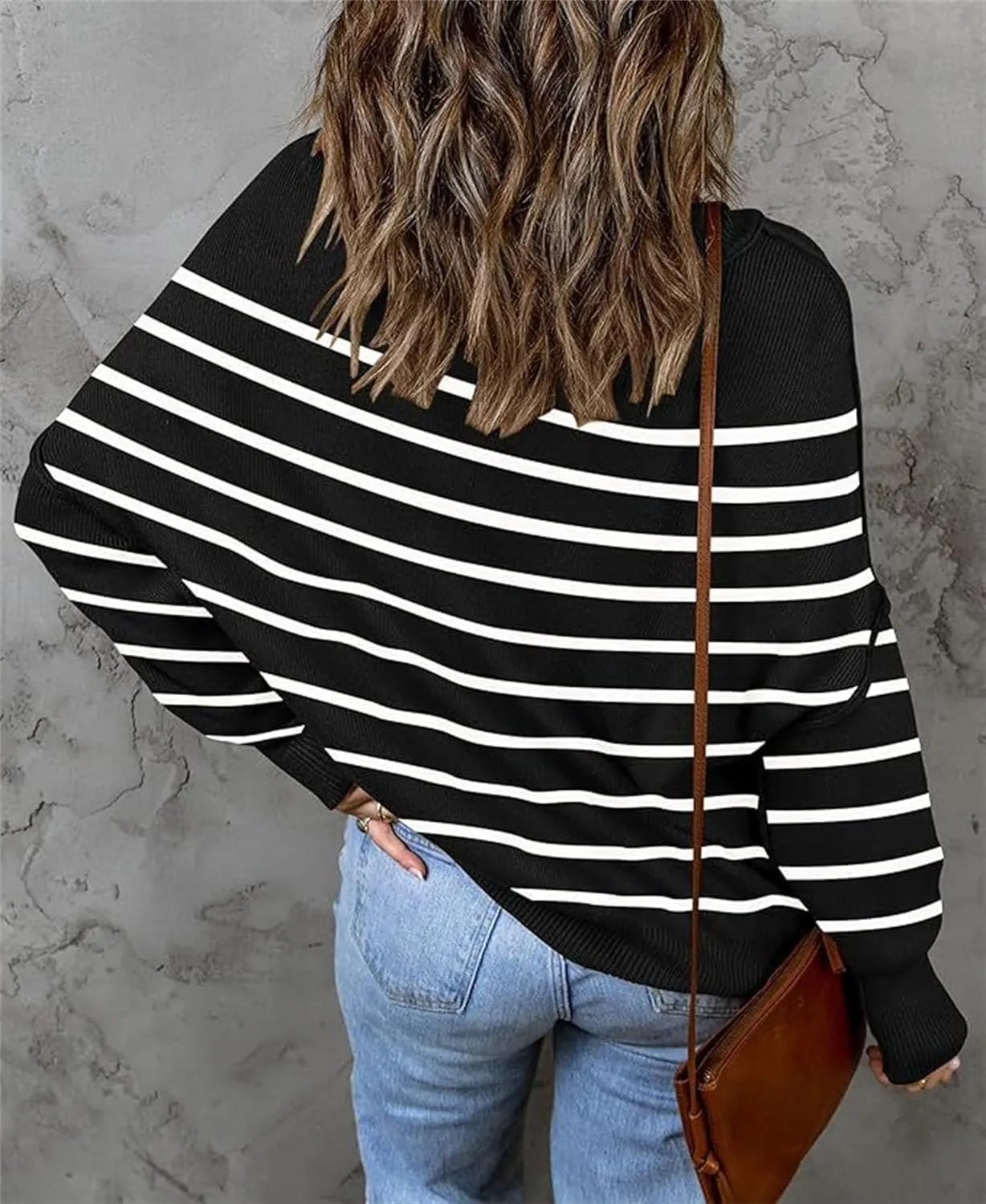 Women's Fall Casual Long Sleeve Sweater Crew Neck Side Slit Oversized Ribbed Knit Pullover Tops