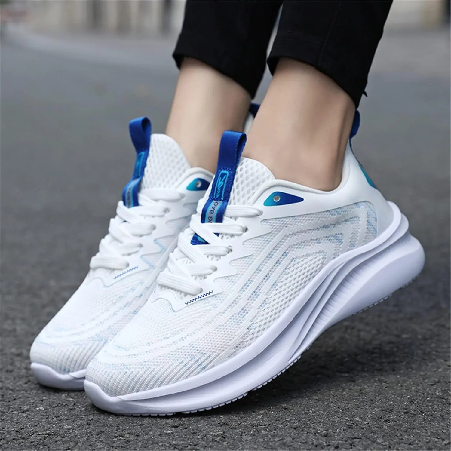 Women's Fashion Sneaker Shoes Breathable Mesh Trail Running Shoes Non-Slip Lace-Up Training Sport Shoes Lightweight Outdoor Workout Shoes for Indoor Outdoor Gym